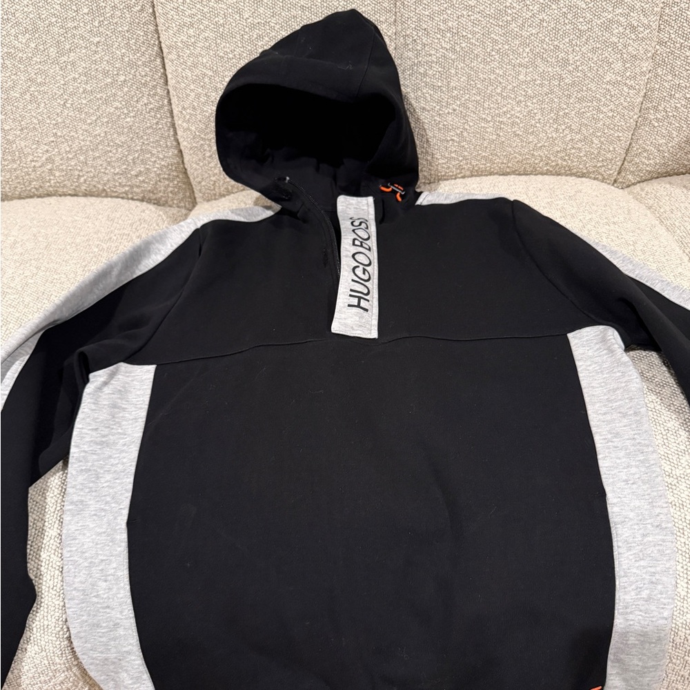 Assortment of boys (12-14 years) tops (8 pieces) incl. Hugo Boss Hoodie